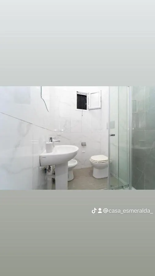 Casa Dea Napoli Apartment Italy