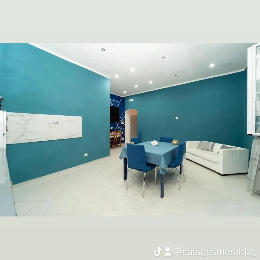 Casa Dea Napoli Apartment 0*, Naples